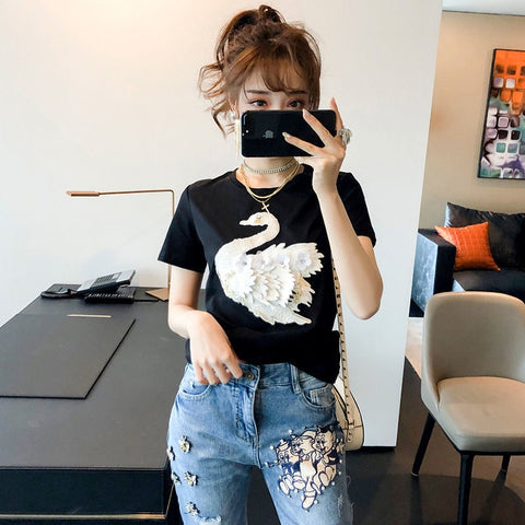 Women's White Swan Embroidery Tshirts